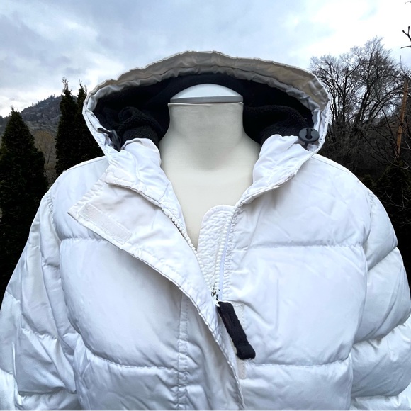 Vintage Y2K | Down Filled Warm White Puffer Coat | GAP | Woman’s Large - Picture 13 of 13
